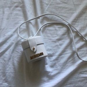 jacquemus purse
